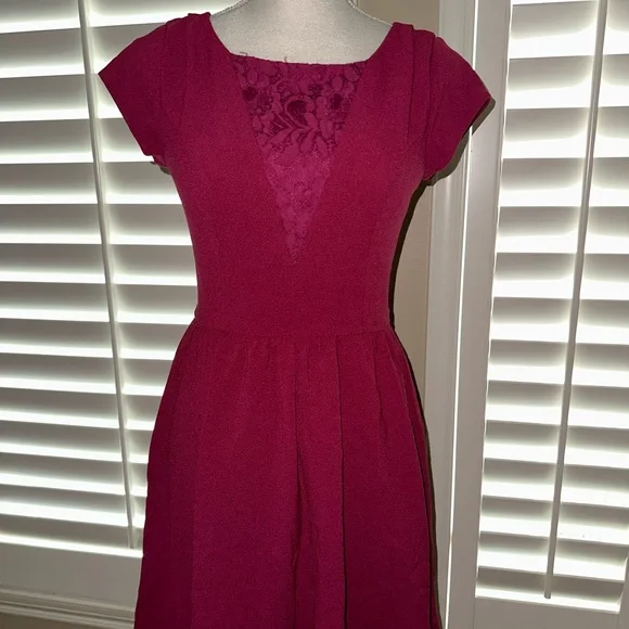LC Lauren Conrad Burgundy Dress LC Lauren Conrad Burgundy Dress
